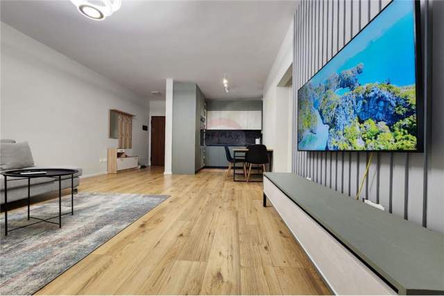 Tirane, jepet me qera apartament 2+1+BLK Kati 4, 95 m² 600 Euro