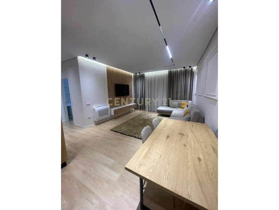 Tirane, jap me qera apartament 2+1 Kati 4, 90 m² 1.100 € (Liqeni i thate)