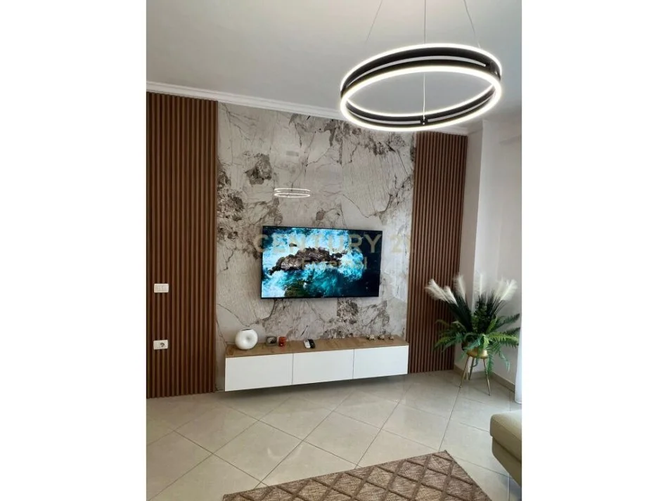 Tirane, shitet Kati 8, 98 m² 143.000 € (Rezidenca Klensi, Astir,)