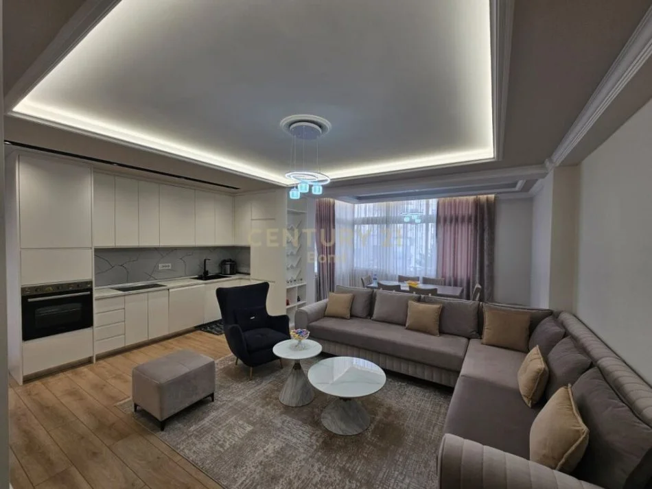 Tirane, shitet apartament 2+1+Ballkon Kati 1, 108 m² 215.000 € (liqeni i thate)