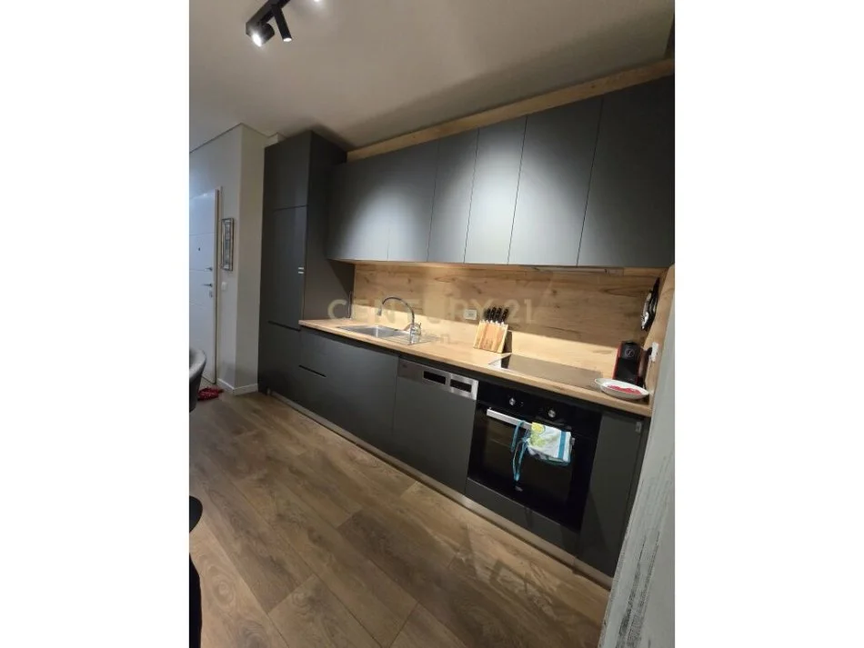 Durres, shitet apartament 2+1+Ballkon Kati 2, 101 m² 295.000 € (GJIRI I LALYIT)