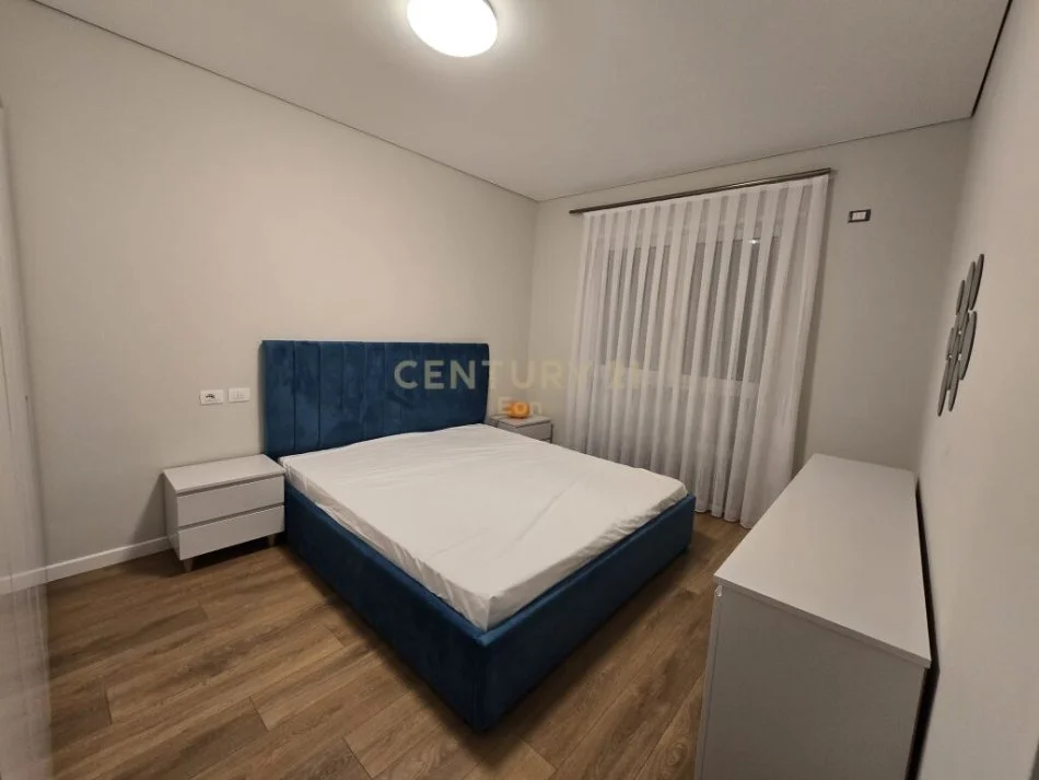 Durres, shitet apartament 2+1+Ballkon Kati 2, 101 m² 295.000 € (GJIRI I LALYIT)