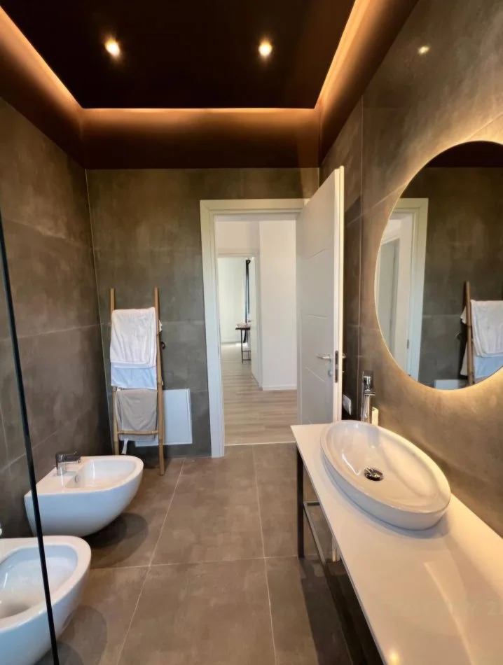 Tirane, jepet me qera Vile 4+1+Aneks+Ballkon Kati 3, 574 m² 2.000 € (Berzhite)