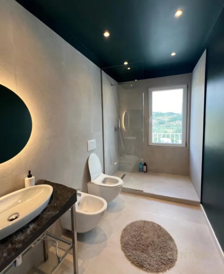 Tirane, jepet me qera Vile 4+1+Aneks+Ballkon Kati 3, 574 m² 2.000 € (Berzhite)