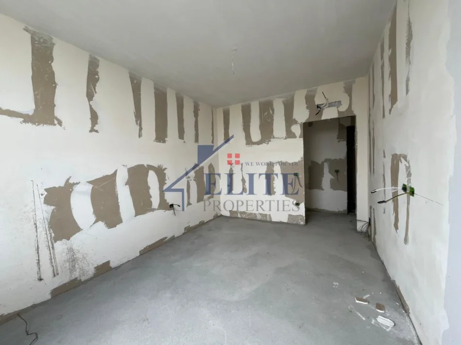 Tirane, shitet apartament 3+1+Ballkon Kati 4, 126 m² 115.000 € (Rruga Berisha)
