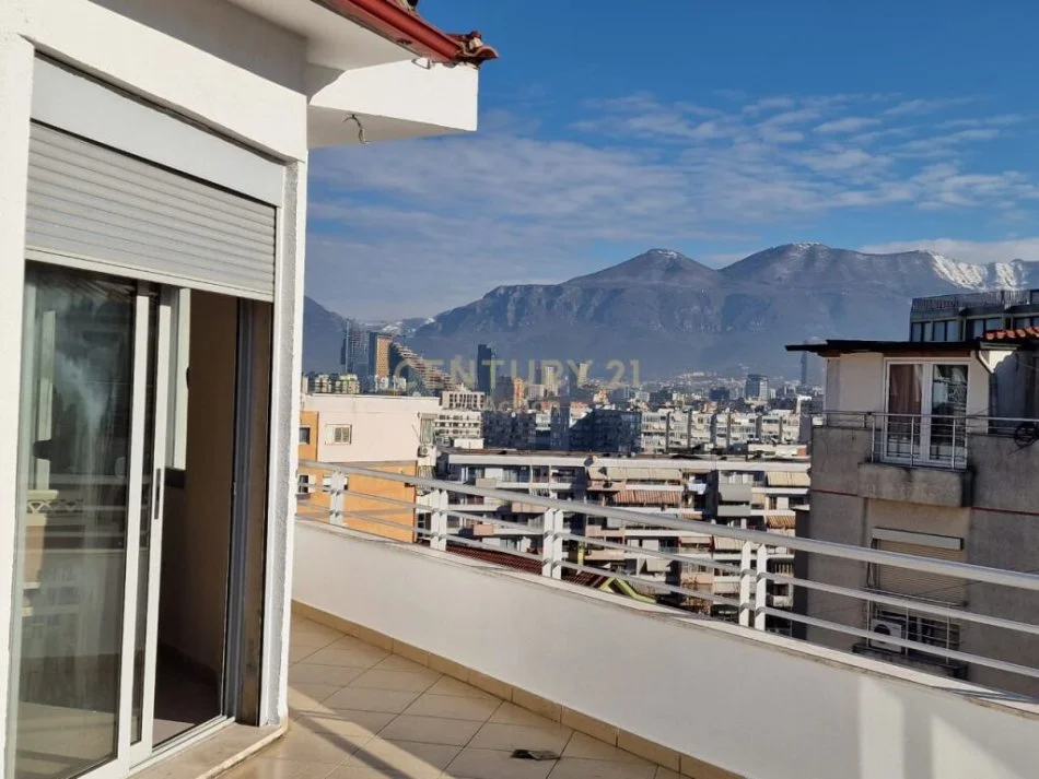 Tirane, shes apartament+verande | Penthouse 2+1+Ballkon Kati 5, 133 m² 185.000 € (Selite)