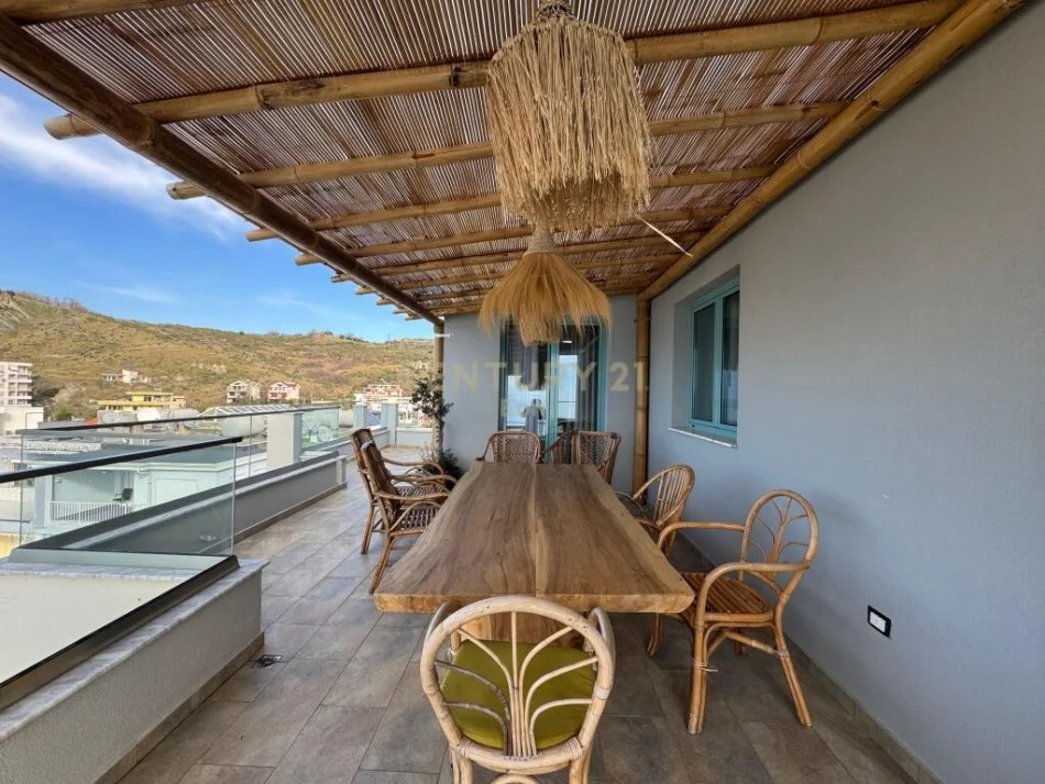 Durres, shitet apartament 2+1+Ballkon Kati 2, 155 m² 400.000 € (SHKEMBI I KAVAJES)