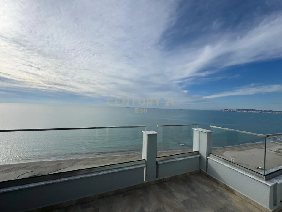 Durres, shitet apartament 2+1+Ballkon Kati 2, 155 m² 400.000 € (SHKEMBI I KAVAJES)