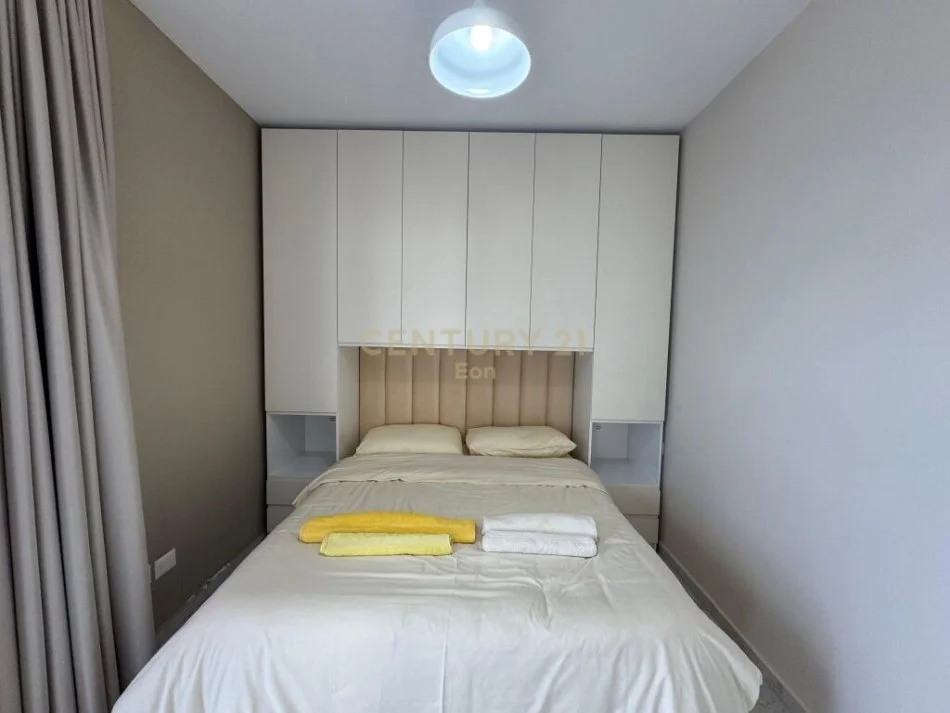 Durres, shitet apartament 2+1+Ballkon Kati 2, 155 m² 400.000 € (SHKEMBI I KAVAJES)