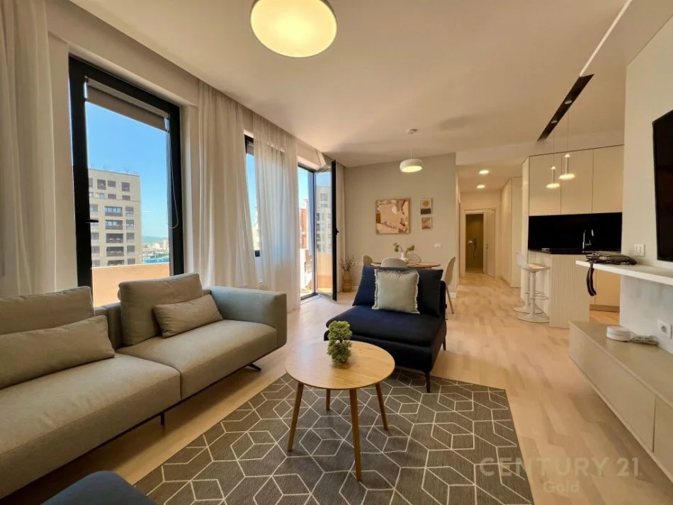 Tirane, jepet me qera apartament 2+1+Ballkon Kati 6, 95 m² 1.000 € (RRUGA E BARRIKADAVE)