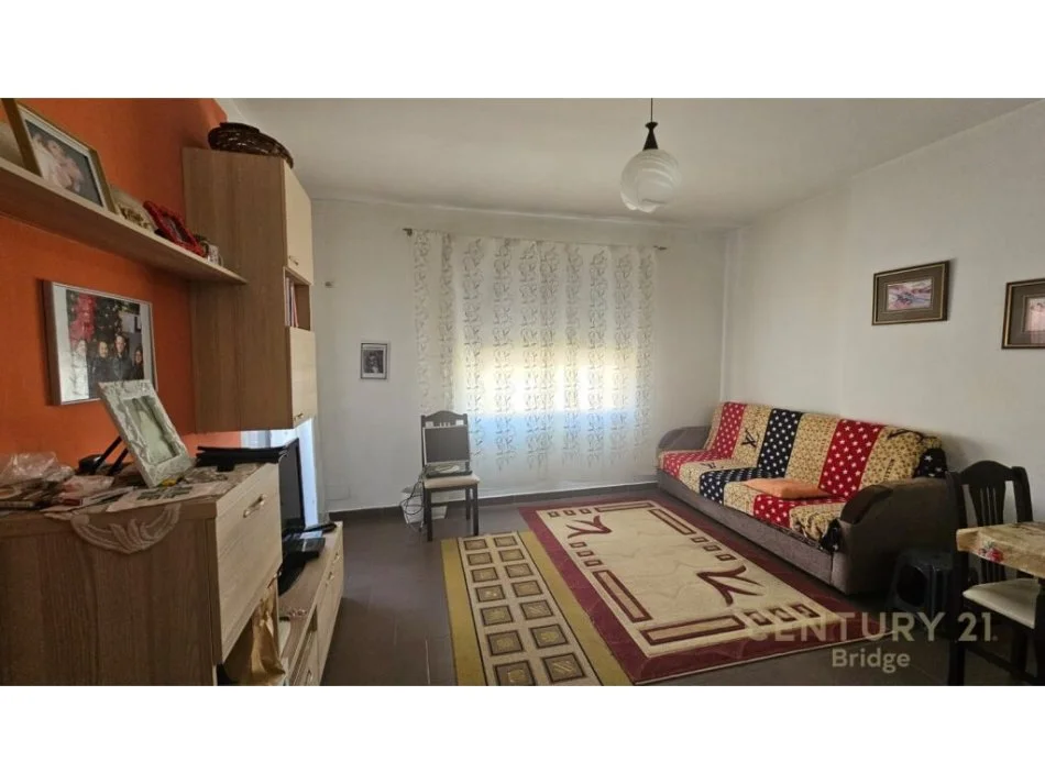 Tirane, shitet apartament Kati 6, 67 m² 95.000 € 