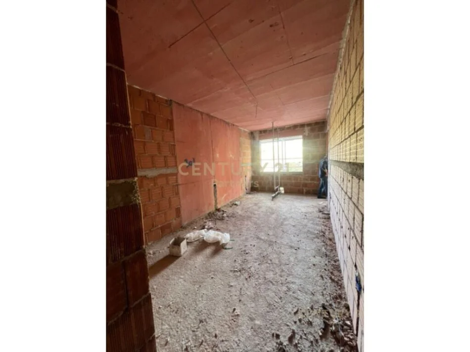 Tirane, shitet apartament 1+1 Kati 2, 64 m² 65.900 € (PASKUQAN)