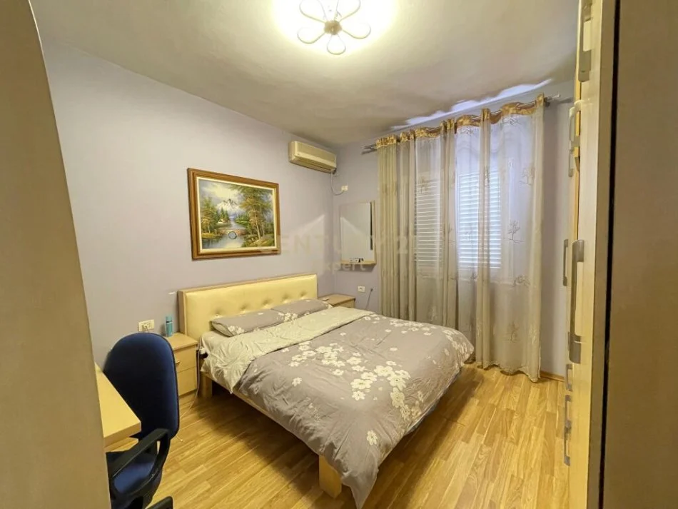 Tirane, jepet me qera apartament 2+1 Kati 3, 69 m² 800 € (rruga e durresit)