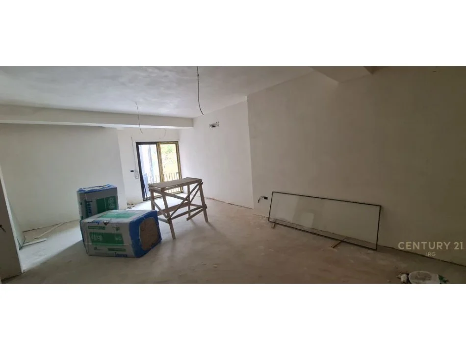 Tirane, shitet 1+1 , 81 m² 115.000 € (Kodra e Diellit)