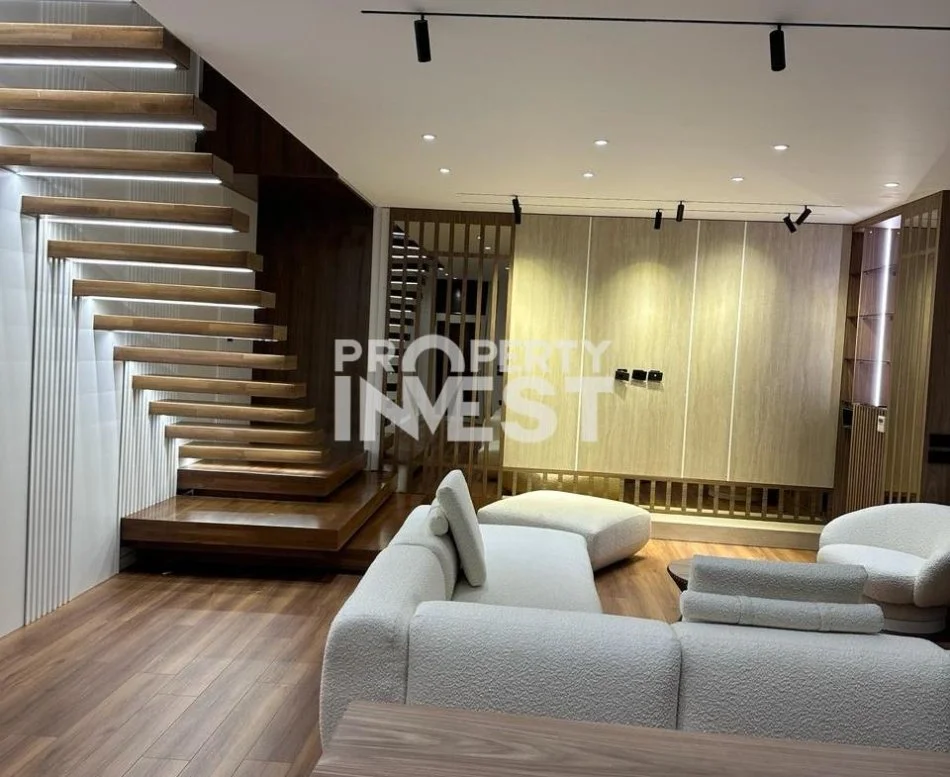 Vlore, shitet 4+1+Aneks+Ballkon Kati 2, 384 m² 1.400.000 € (GREEN COAST PALASE)