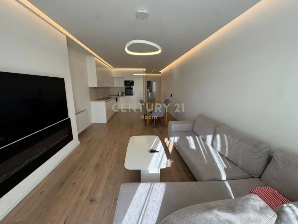 Tirane, shitet 2+1+Ballkon Kati 4, 136 m² 340.000 € (TISH DAHIA)