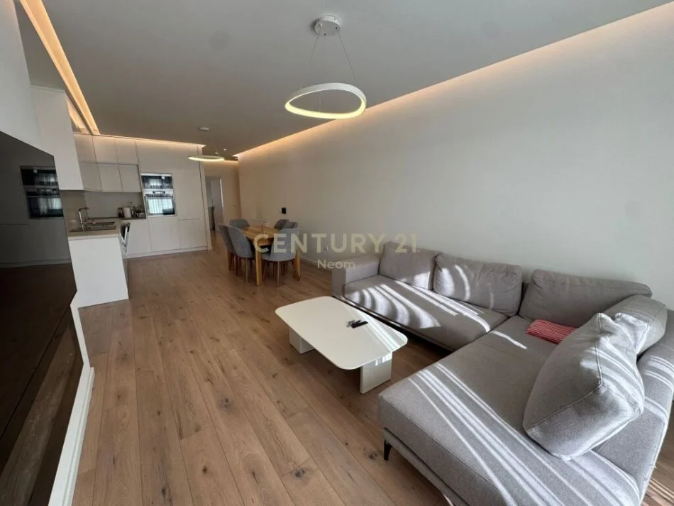 Tirane, shitet 2+1+Ballkon Kati 4, 136 m² 340.000 € (TISH DAHIA)