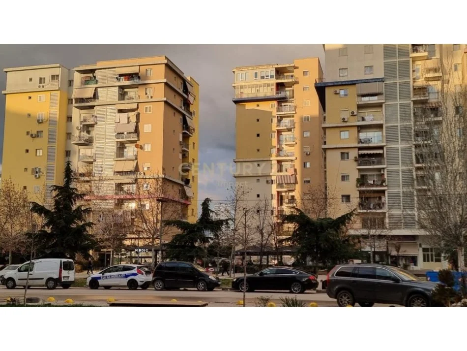 Tirane, shitet ambjent biznesi Kati 0, 273 m² 606.500 € 