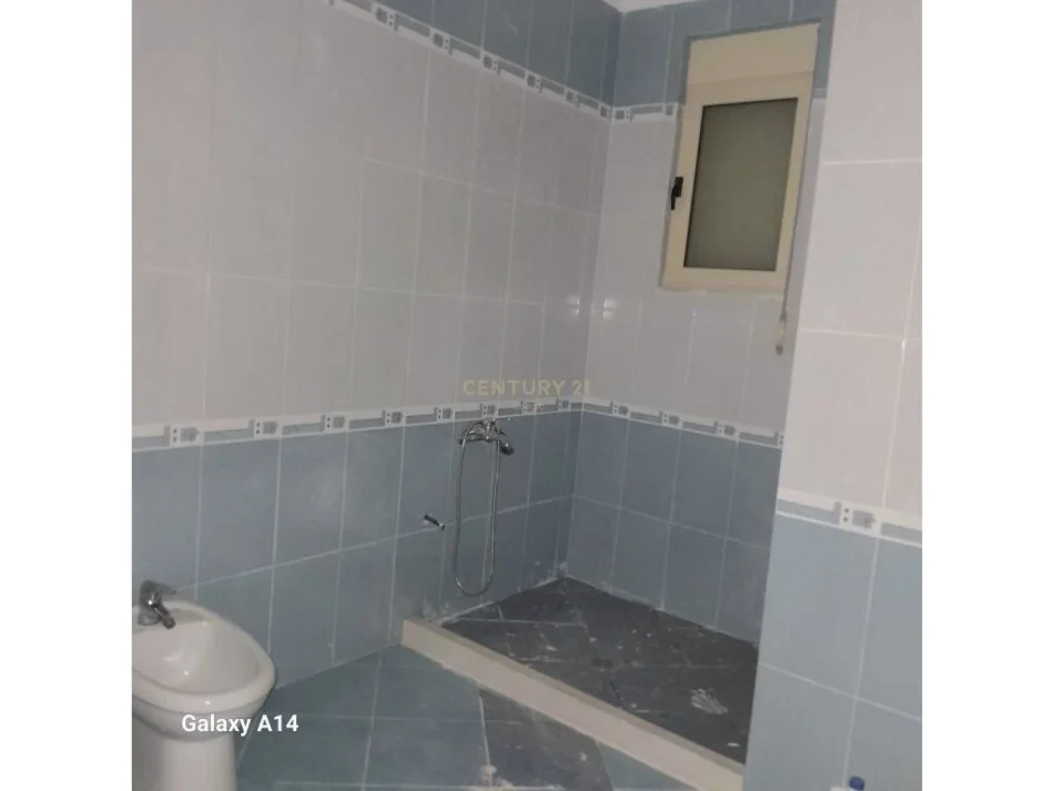 Vlore, shitet apartament , 109 m² 177.500 € 