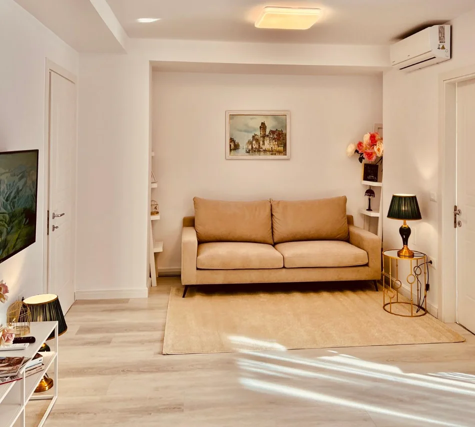 Tirane, shitet apartament 1+1 Kati 4, 50 m² 175.000 € (Blloku)