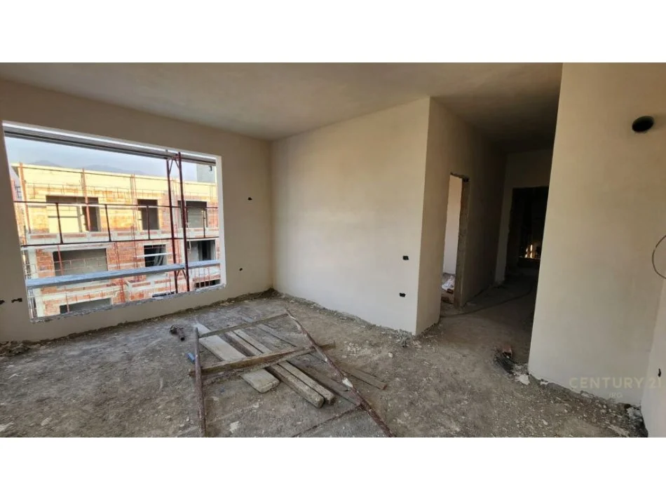 Tirane, shitet apartament , 57 m² 105.000 € 