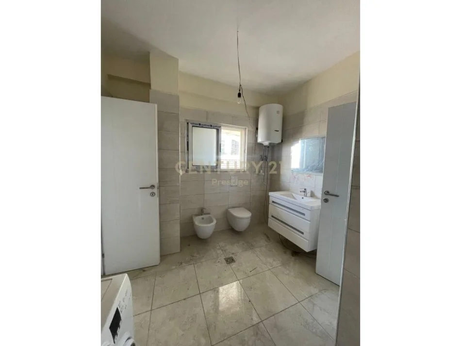 ‼️  𝐀𝐏𝐀𝐑𝐓𝐀𝐌𝐄𝐍𝐓 𝟑+𝟏+𝟐 𝐍𝐄 𝐒𝐇𝐈𝐓𝐉𝐄 𝐓𝐄𝐊 𝐊𝐎𝐃𝐑𝐀 𝐄 𝐏𝐑𝐈𝐅𝐓𝐈𝐓, 𝐓𝐈𝐑𝐀𝐍𝐄  ‼️