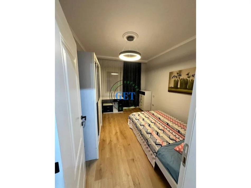 Durres, shitet apartament 3+1 Kati 7, 148 m² 200.000 € (Tregu fruta perimeve)