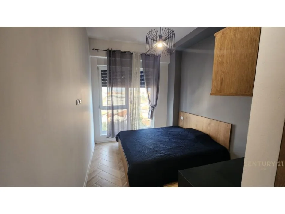 Tirane, jepet me qera apartament 1+1 Kati 6, 66 m² 550 € (Kompleksi magnet, 21 Dhjetori)
