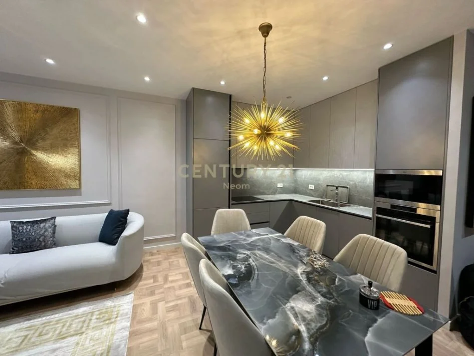 Tirane, jepet me qera apartament 1+1+Aneks+Ballkon Kati 2, 110 m² 1.200 € (Neom108355)