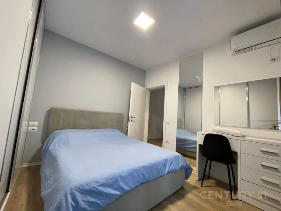 Tirane, jepet me qera apartament 1+1+Ballkon Kati 2, 60 m² 550 € (5 Maji)