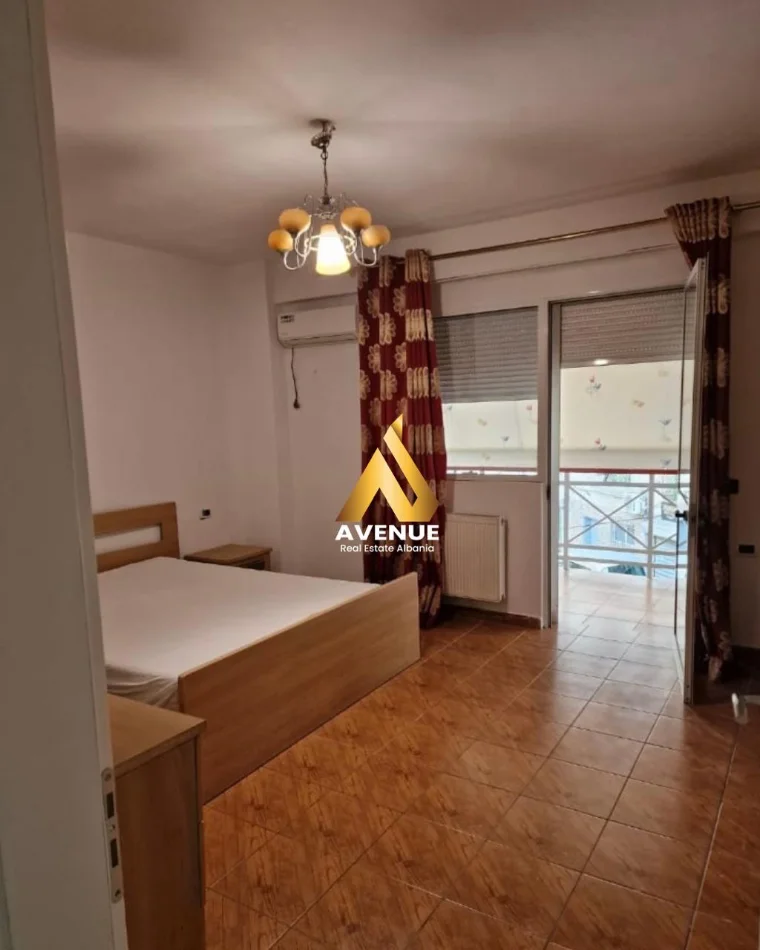Tirane, jepet me qera apartament 2+1 Kati 2, 120 m² 1.000 € (Rruga Lidhja e Prizrenit)