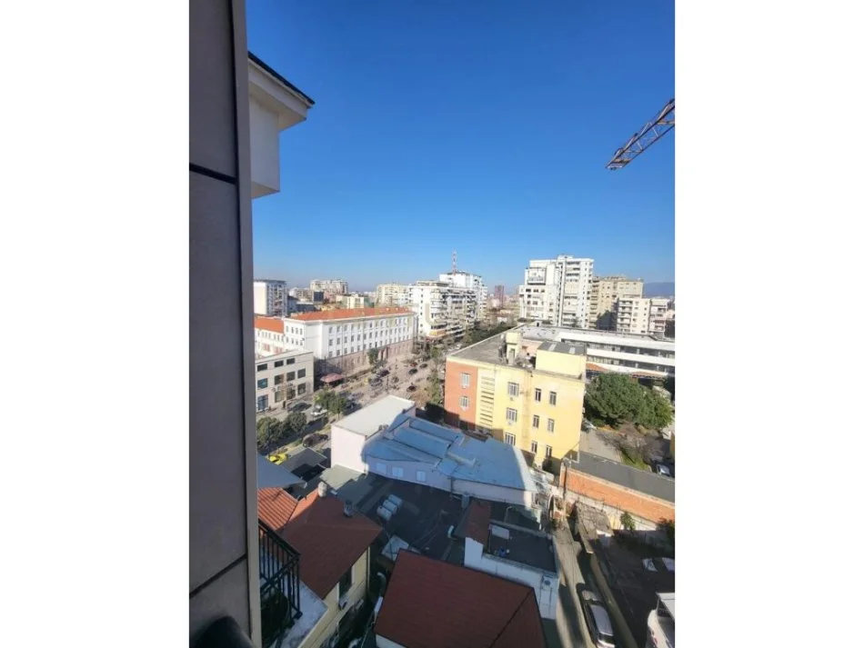 Tirane, shitet apartament 2+1 Kati 8, 103 m² 350.000 € 