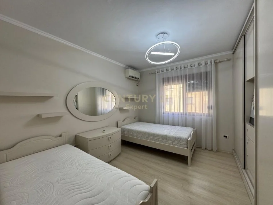 Tirane, shitet apartament 1+1 Kati 3, 59 m² 110.000 € 