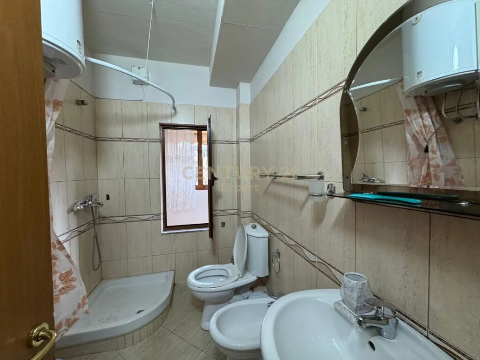 Tirane, shitet apartament 1+1 Kati 3, 59 m² 110.000 € 