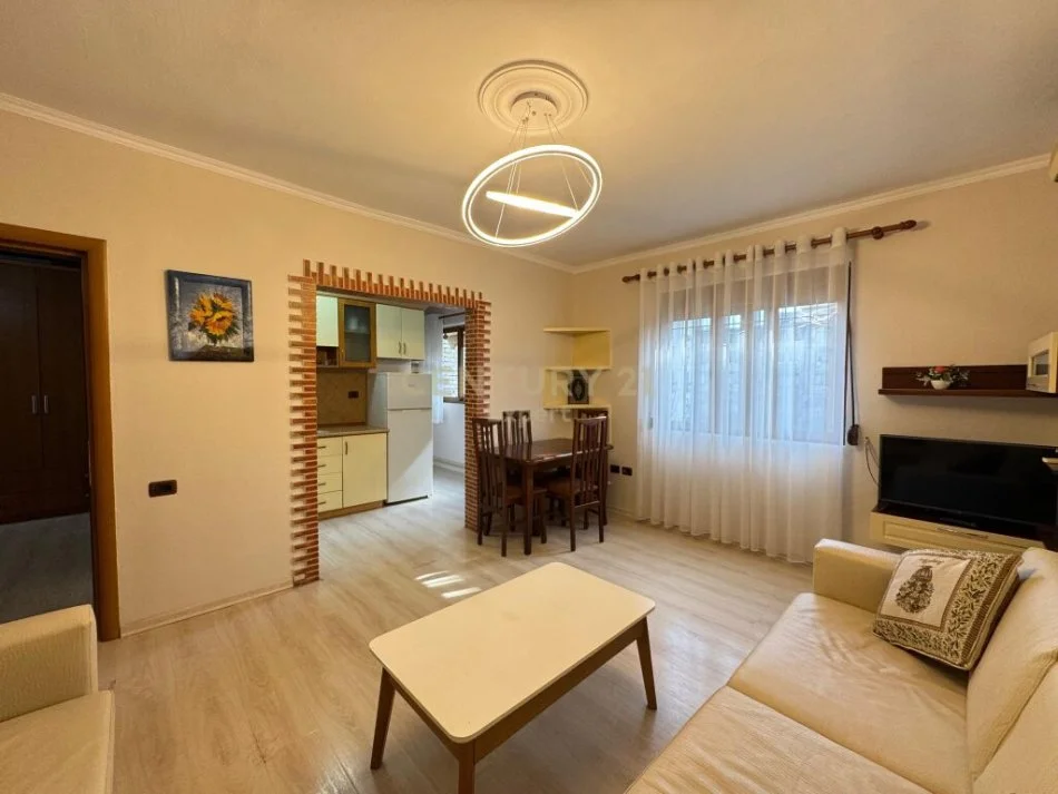 Tirane, shitet apartament 1+1 Kati 3, 59 m² 110.000 € 