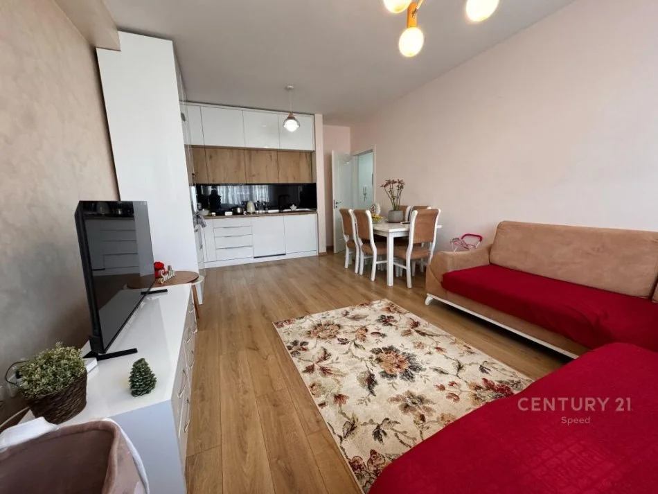 Tirane, jepet me qera apartament 2+1 Kati 6, 87 m² 650 € (Rruga 5 Maji)