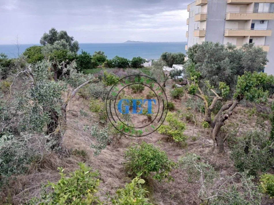 Durres, shitet toke , 900 m² 120.000 € (golem)