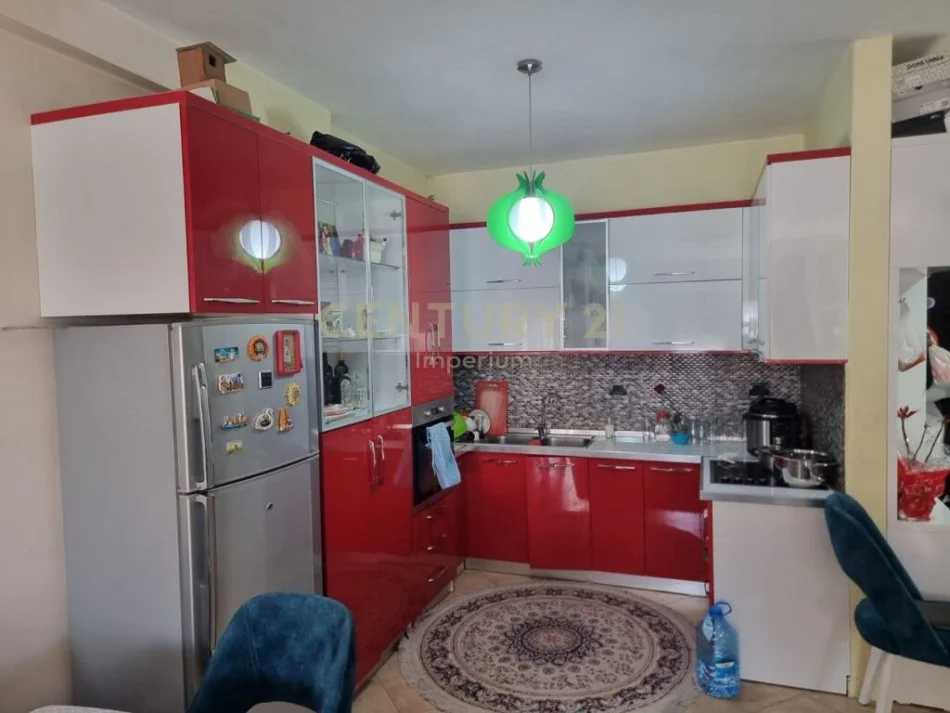 Tirane, shitet apartament Kati 6, 79 m² 98.300 €