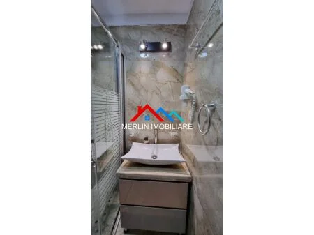 Berat, shitet hotel Kati 2, 226 m² 280.000 € (BERAT)