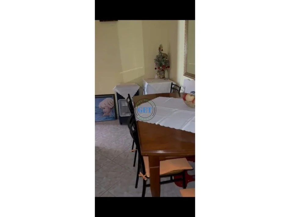 Durres, jepet me qera garsonier 1+1 Kati 7, 50 m² 220 € (Plazh)