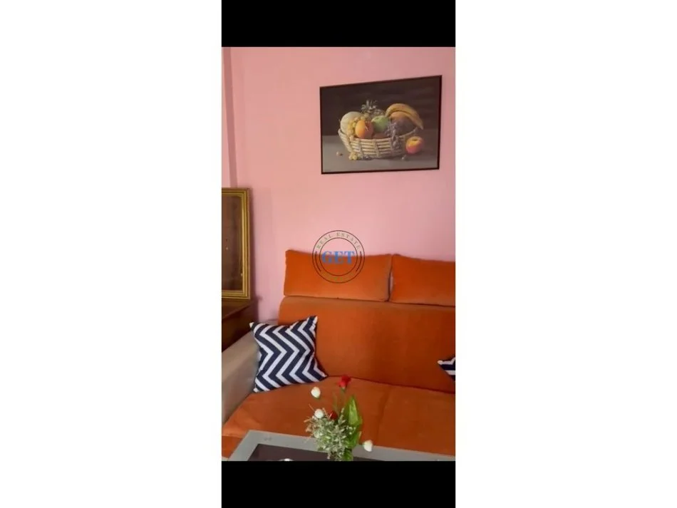 Durres, jepet me qera garsonier 1+1 , 50 m² 220 € 