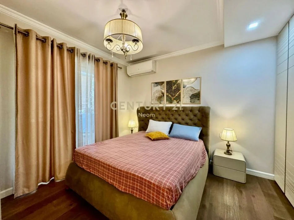 Tirane, shitet apartament 2+1 Kati 2, 100 m² 375.000 € (Neom106401)