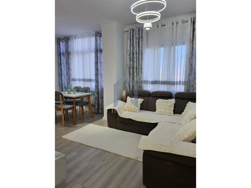 Tirane, shitet apartament 1+1+Ballkon Kati 4, 55 m² 95.000 € (Apartament 1+1 për shitje në “Yzberisht")