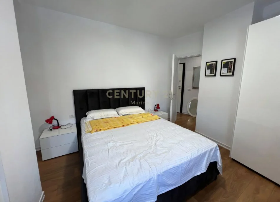 Tirane, shitet apartament 1+1+Ballkon Kati 7, 65 m² 90.000 € (Astiri)