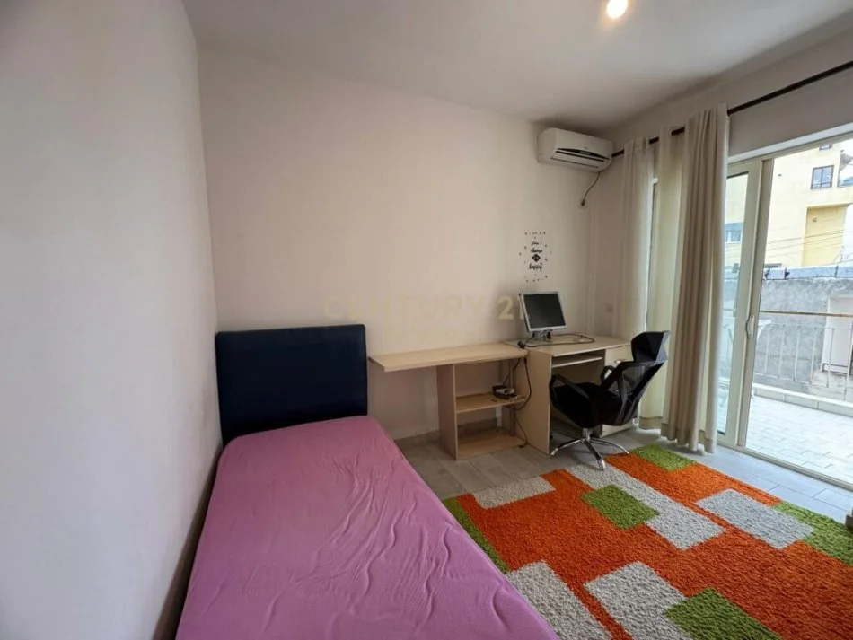 Tirane, jepet me qera apartament 2+1 Kati 3, 100 m² 600 € (Kopshti Botanik)