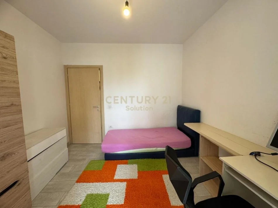 Tirane, jepet me qera apartament 2+1 Kati 3, 100 m² 600 € (Kopshti Botanik)