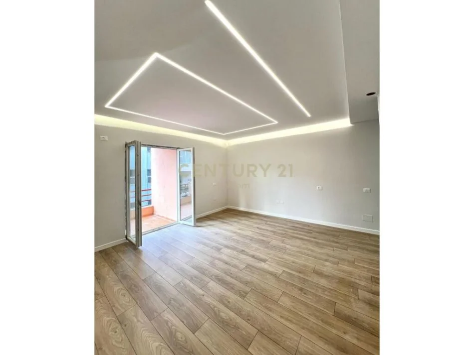 Tirane, shitet apartament 1+1+Ballkon Kati 2, 68 m² 125.000 € (Neom109277)