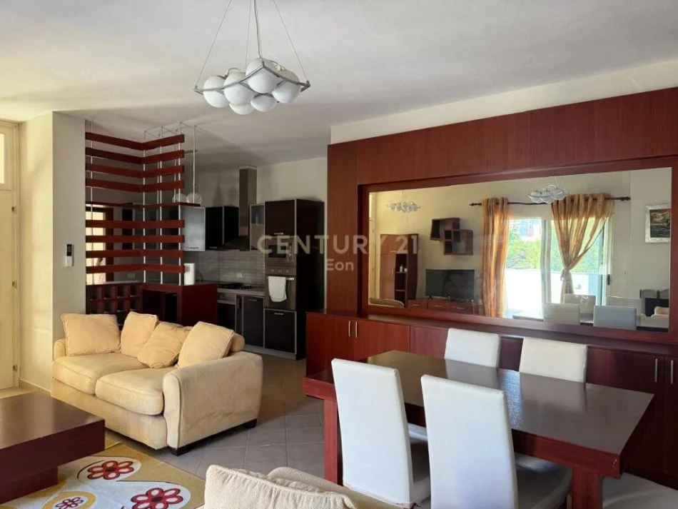 Durres, shitet apartament 2+1 Kati 3, 206 m² 180.000 € (Pishat e Buta, Golem)