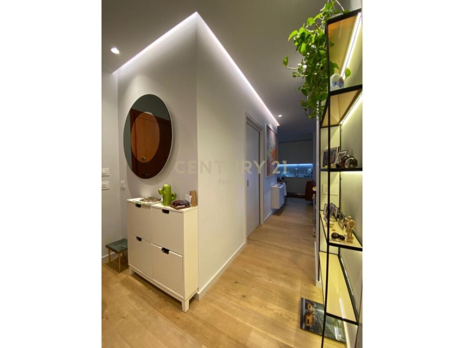 Tirane, jap me qera apartament 1+1 , 100 m² 1.000 € (Liqeni i Tiranës)