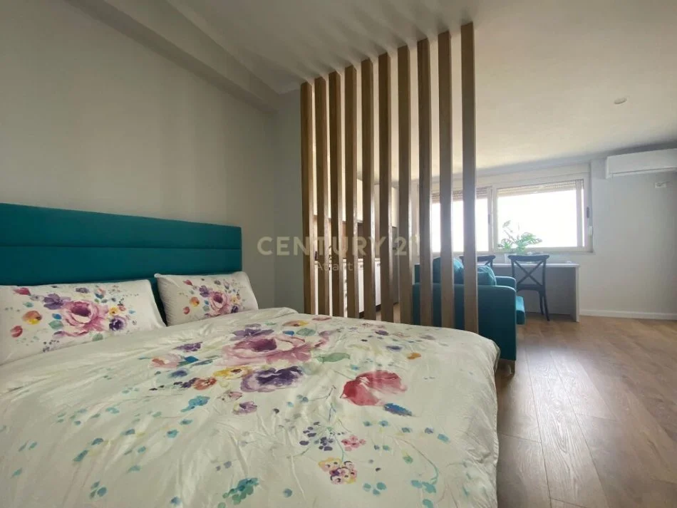 Durres, shitet garsonier 1+1 Kati 8, 53 m² 68.000 € (PLAZH HEKURUDHA)